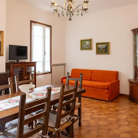 Casa Delle Rose Marina dʼAndora